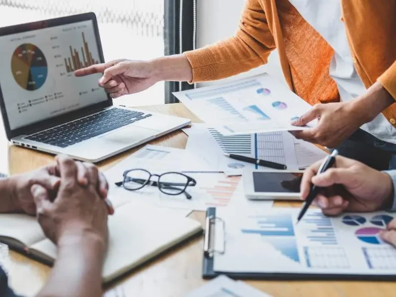 How to Manage Compensation Cycles in 5 Simple Steps