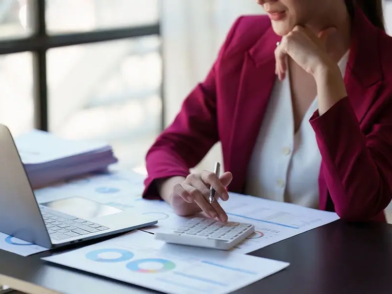 How to Price a Job with Compensation Software for Up-To-Date Data