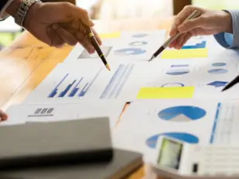 Understanding Compensation Metrics for HR