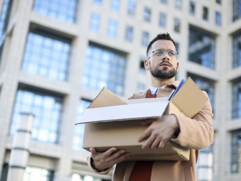 10 Common Reasons for Leaving a Job: Tips and Examples