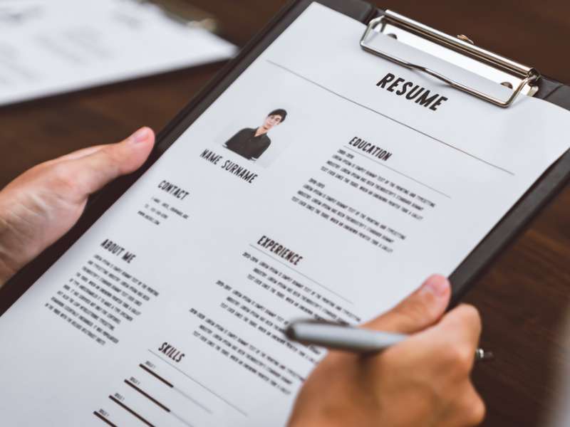 Career Hunt 101: What is The Importance of a Resume?