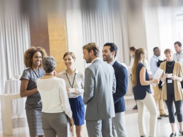How to Network for a Job: 6 Tips to Help You