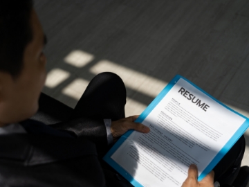 Top 3 Resume Format Types to Get You Hired